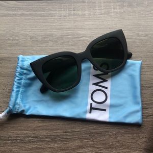 TOMS Sydney Cat Eye Matte Black Sunglasses